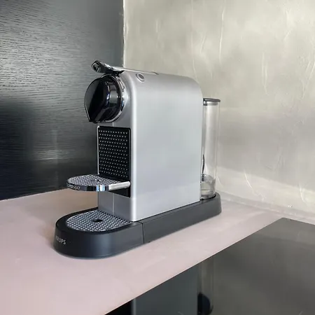 شقة Luxury With Cosy Garden! خنت