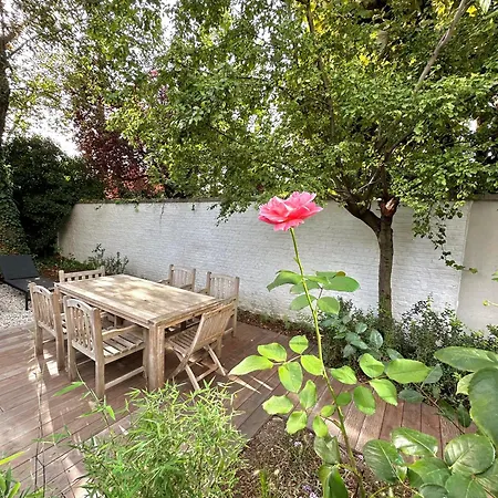 Luxury With Cosy Garden! Gante