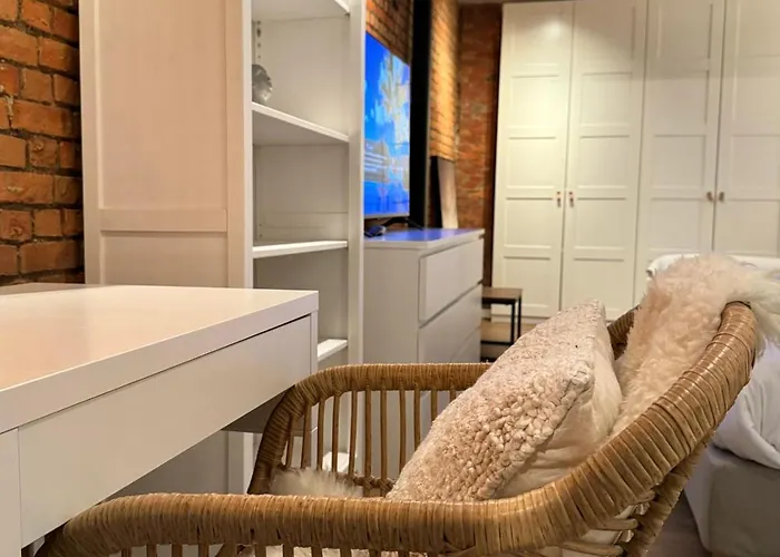 Luxury With Cosy Garden!